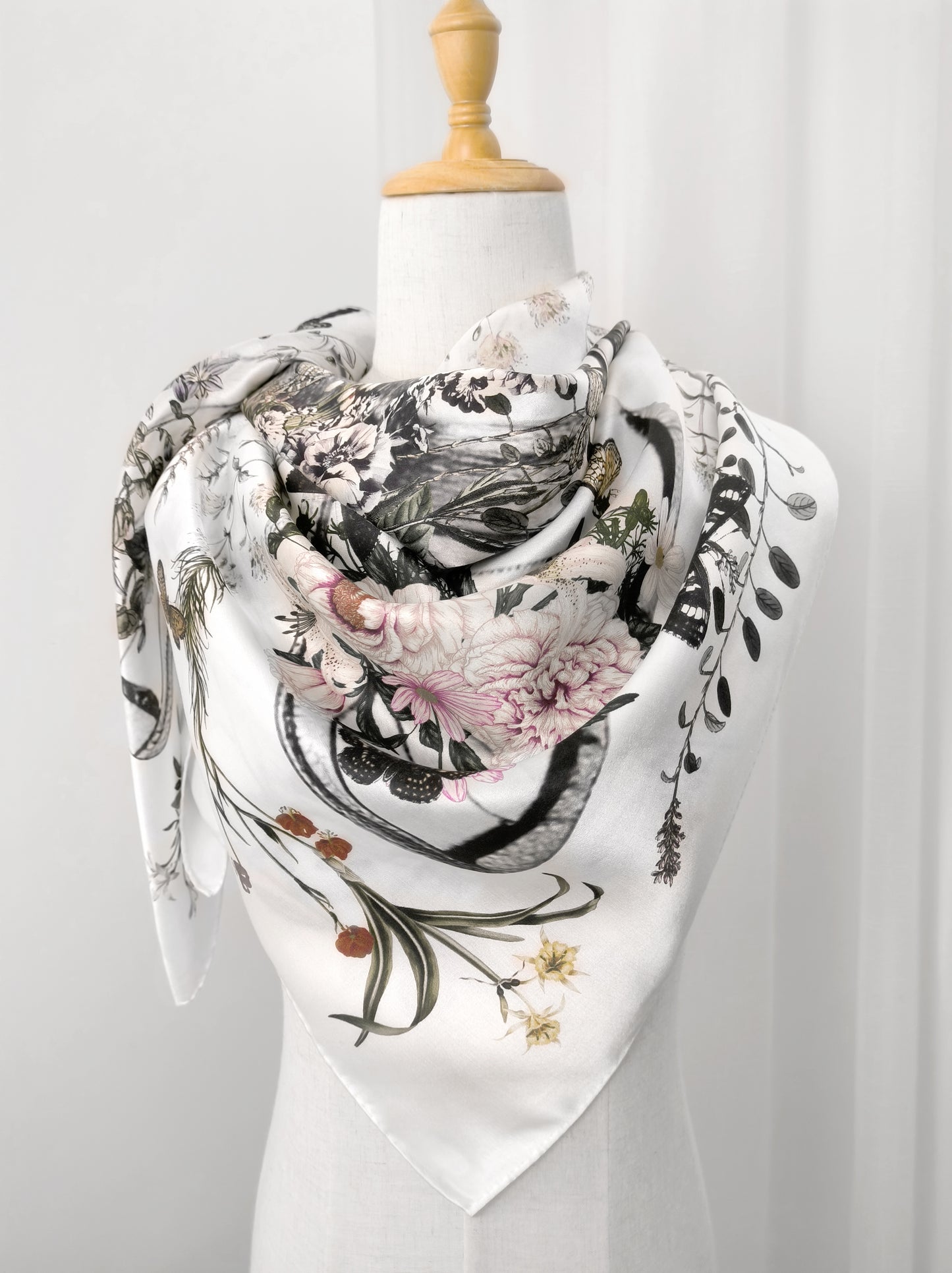 Peach Garden Print Square Scarf – Grey & Pink – Silk Wool Modal Blend