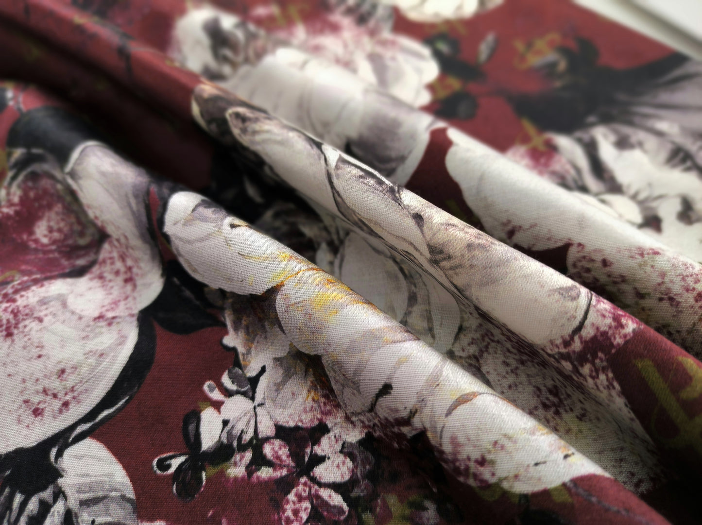 Rose Emblem Print Scarf – Burgundy Red & White – Silk Wool Modal Blend